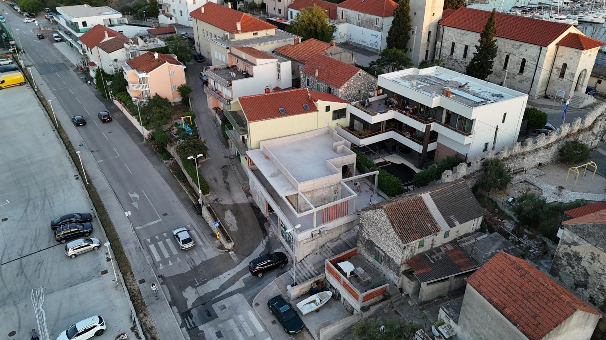 Basic Mansion + Hotell Šibenik Exteriör bild